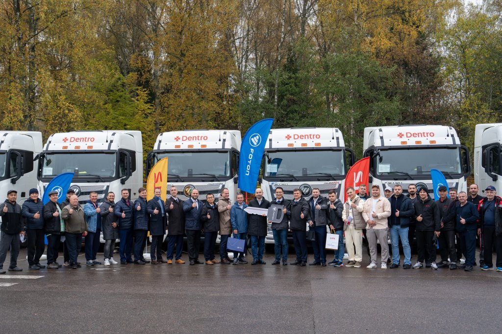 Первые 100 седельных тягачей Foton R 4x2 отправляются в автопарк компании Dentro